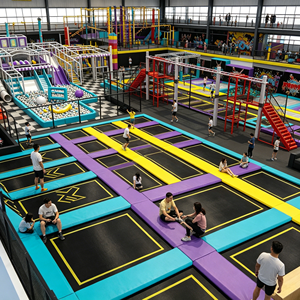 Solution clé en main : équipement de terrain de jeux intérieur de luxe de 2800 m² avec toboggan en spirale et <span class=keywords><strong>parc</strong></span> de trampolines pour projet commercial - Product Image 2