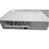 Projecteur DLP Ultra court projecteur Laser 3300 3600 Lumens pour l'éducation salle de conférence