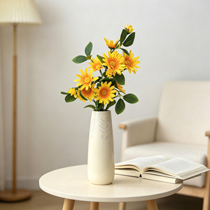 Vente en gros de petites tiges de marguerites artificielles multicolores en vrac pour la décoration saisonnière de mariages, de vases, de fermes, de cottages, de jardins et de maisons - Product Image 2