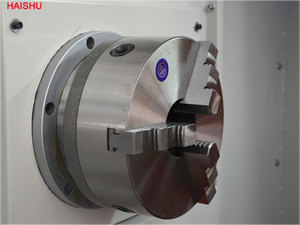 Tour CNC à 3 axes CK6150B-3 de haute qualité pour travaux lourds, fabriqué en Chine, avec fonction automatique. - Product Image 4