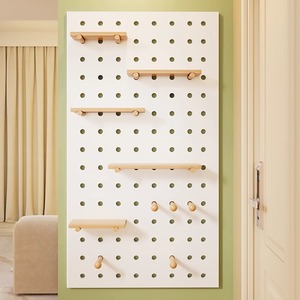 Pegboard ตะขอแขวนเก็บของแบบไม่ต้องเจาะรูสำหรับจัดระเบียบจานหลุมในห้องครัวห้องคอมพิวเตอร์ชั้นวางบนโต๊ะอาหารแบบ DIY - Product Image 2