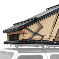 Палатка на крышу автомобиля Wild Land Bush Cruiser V2 Pro 140 для кемпинга, модификации авто, мероприятий, семейных вечеринок, с жестким корпусом