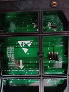 <span class=keywords><strong>P10</strong></span> Màu Đỏ SMD điện dung ngoài trời <span class=keywords><strong>P10</strong></span> 1g1r1b 1Y 1W ngoài trời <span class=keywords><strong>LED</strong></span> hiển thị mô-đun kỹ thuật số văn bản cuộn màn hình - Product Image 4