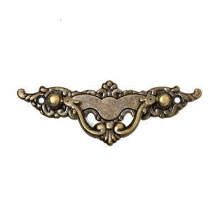 European Style Zinc Alloy Drawer Handle <b>Antique</b> Bronze 109mm Novelty Shape Easy Installation - Product Image 3