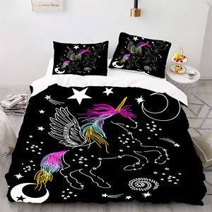 <span class=keywords><strong>Ensemble</strong></span> <span class=keywords><strong>de</strong></span> housse <span class=keywords><strong>de</strong></span> couette en polyester 3D <span class=keywords><strong>de</strong></span> Noël, 3 pièces, doux et brossé, motif camion rouge du Père Noël, dessin animé floral, taille Queen/King, taille personnalisée, usage hôtelier - Product Image 3