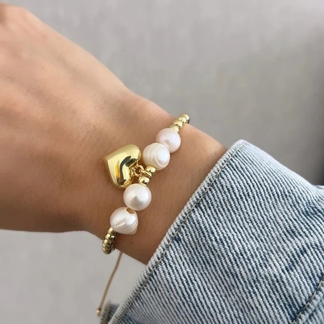 A1730 High Quality Fashion 18k Gold Fresh Water Pearl Bracelet Beads Heart Charm Bracelet Jewelry
