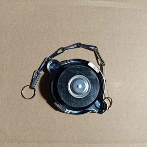 Nuovo Tappo per Serbatoio di Espansione del Liquido di Raffreddamento Orientato alle Prestazioni per Autobus Yutong Realizzato in Metallo Resistente - Product Image 4