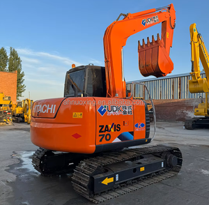 中古日立建機ZX70クローラー式掘削機 7100kg 550時間稼働 純正日本製エンジン＆モーター 優良状態 - Product Image 1