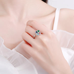 Anillo Giratorio de Trébol de Cuatro Hojas, Brillante, con Múltiples Colores de Circonita, Anillos de Corazón para Mujer, Anillo de Boda, Joyería de Moda para el Dedo Índice - Product Image 3