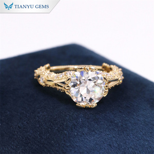 Anelli personalizzati 925 in oro massiccio 10K 14K argento 18K 3CTW tondo OEC Moissanite anello di fidanzamento - Product Image 3