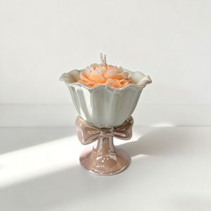 Bougie parfumée en céramique de style bouquet, décoration créative pour la maison, rose et noir, avec nœud - Product Image 6