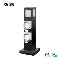 Piedestal d'alimentation autoportant pour camping-car en acier inoxydable 304, prises multi-pays personnalisées avec tension et courant USB réglables