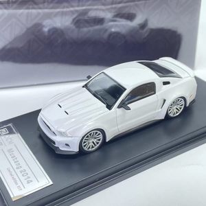1:64 GT <span class=keywords><strong>NFS</strong></span> โมเดลรถหล่อโลหะอัลลอยสำหรับเป็นของขวัญและของตกแต่งบ้าน - Product Image 3