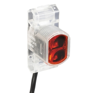 P/N 1045390 เซ็นเซอร์อุตสาหกรรมใหม่และของแท้ SENSOR RETROREFLCTV 3M NPN DO/LO - Product Image 1