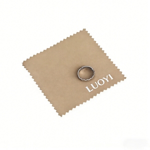 Chiffon de nettoyage en suède argenté et doré avec logo personnalisé pour le polissage des bijoux, la confection de vêtements et de bracelets, avec plusieurs options de couleurs - Product Image 6