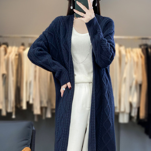 En otoño e invierno, el nuevo cárdigan LARGO DE Cachemira para mujer, abrigo grueso de punto retorcido, abrigo de lana hasta la rodilla. - Product Image 3