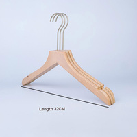 Cintres en bois à livraison rapide, rangement portable, Sabitan Ng Amerikana, légers, peu encombrants, personnalisables pour la maison