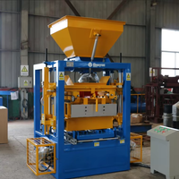 QT4-26 Blocs de Béton Moules Creux Ciment Brique Pavage Blocs de Verrouillage Moules Brique Manuelle Machine de Fabrication
