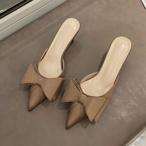Mules à nœud papillon élégantes pour femme, sandales à talons chaton bas - Product Image 3