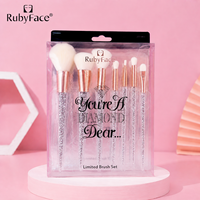 Ensemble de 7 pinceaux de maquillage avec manche en cristal scintillant, pinceaux pour poudre, blush, contour, fard à paupières, pinceaux de mélange, kit avec virole en or rose, cadeau