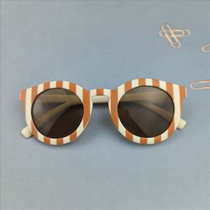 <span class=keywords><strong>Gafas</strong></span> de <span class=keywords><strong>Sol</strong></span> Redondas Retro Vintage a Cuadros Estilo <span class=keywords><strong>Boho</strong></span> para Niños y Niñas, Diseño Nuevo 2025 - Product Image 6