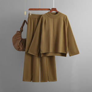 Ensemble décontracté deux pièces pour <span class=keywords><strong>femme</strong></span> : pull tricoté à col rond et <span class=keywords><strong>pantalon</strong></span> de couleur unie pour l'automne – Tenue élégante pour <span class=keywords><strong>femme</strong></span> - Product Image 3