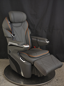 Sedile Auto Modificato in Pelle Nappa di Lusso Economico e Pratico per <span class=keywords><strong>Ford</strong></span> <span class=keywords><strong>Tourneo</strong></span> IVECO - Product Image 6
