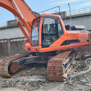 รถตักล้อยางมือสองใช้งานน้อย รถขุด Doosan Dx225 มือสอง รถขุด Dx300 340 มือสองสำหรับขาย - Product Image 3