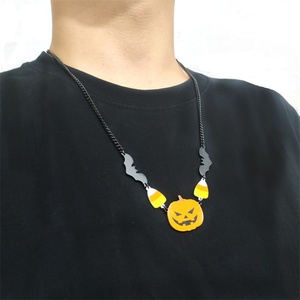 Collar Gargantilla de Joyería Gótica para el Día de Todos los Santos, Collar con Colgante de Murciélago y Calabaza de Acero Inoxidable - Product Image 2