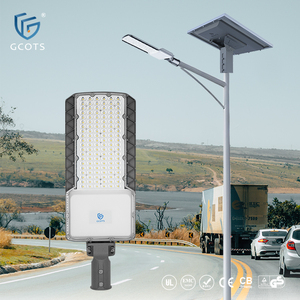 Lampadaire solaire LED pour allée 60W, étanche IP66, boîtier en aluminium moulé sous pression - Product Image 1