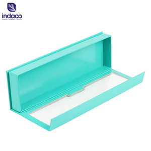 Boîte d'emballage personnalisée en bleu avec fenêtres en PVC, boîte cadeau, boîte en papier aimantée, boîte holographique - Product Image 3