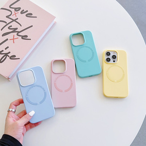<span class=keywords><strong>Étui</strong></span> magnétique en silicone liquide pour iphone 15 <span class=keywords><strong>étui</strong></span> de téléphone <span class=keywords><strong>à</strong></span> cadre d'objectif matériel <span class=keywords><strong>étui</strong></span> en flanelle de silicone d'origine pour iphone 15pro max - Product Image 5