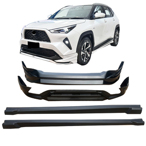 Kit carrosserie pour Yaris Cross 1.5L Hybride – Lame avant, lames arrière, jupes latérales en ABS (plastique) – Non peint - Product Image 1