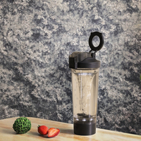 Bouteille de shaker électrique rechargeable, mélangeur de protéines sans BPA pour les amateurs de gym | Pas de grumeaux garantis Stock Business