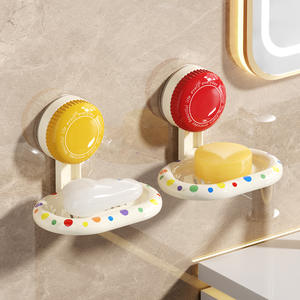 Boîte à savon moderne en plastique avec ventouse murale pour salle de bain, support de rangement portable sans poinçon pour usage domestique - Product Image 1