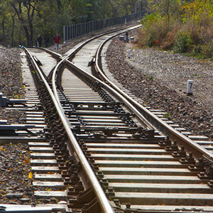Rotaia Bilaterale in Acciaio per Ferrovia con Cuscinetti, Componenti per Deviazione Binari in Materiale U71Mn, Attrezzature Ferroviarie - Product Image 1