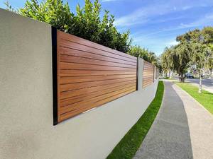 Chất lượng cao Nhà đương đại thương mại riêng tư hàng rào hệ thống miễn phí Mẫu nhôm đá phiến Hàng rào gỗ cho dân cư - Product Image 6