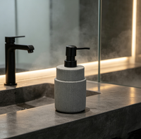 Distributeur de savon en mousse écologique en résine texturée côtelée moderne, rechargeable, avec pompe pour lavage des mains, multifonction