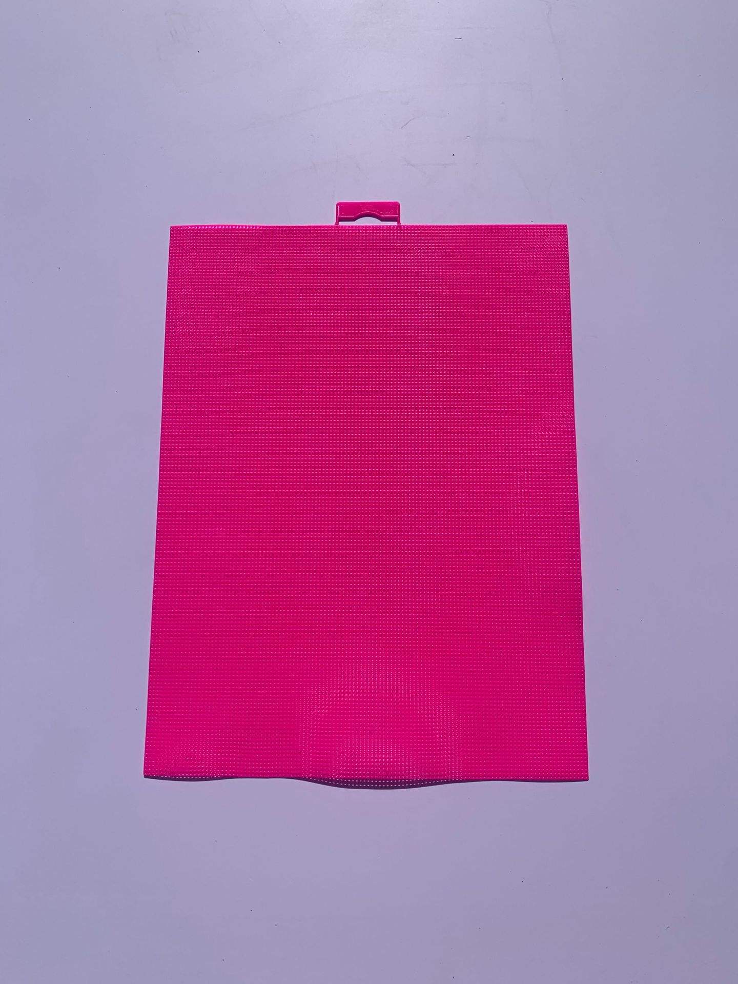 Toile plastique 14ct Couleur rouge rose pêche