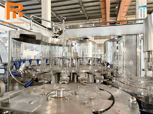 Machine de remplissage de bouteilles d'eau minérale <span class=keywords><strong>en</strong></span> plastique de petite taille (100 ml à <span class=keywords><strong>2</strong></span> <span class=keywords><strong>litres</strong></span>) - Prix - Product Image 3