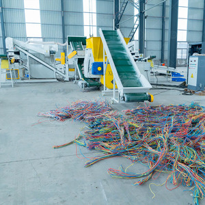 Granulateur professionnel de fil de cuivre humide 800-1000 kg/h pour le recyclage de câbles fins et de faisceaux <span class=keywords><strong>automobiles</strong></span>, séparateur de déchets de câbles - Product Image 5