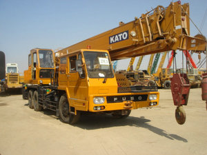 משאית מנוף KATO משומשת, מנוף שטח, מיובאת מסין, מיוצאת לכל העולם במחיר זול יותר, משופצת, עם אחריות לשנה. - Product Image 6