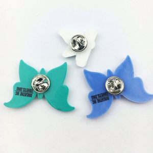 Nouveaux badges en PVC souple sur mesure de Chine, en gros, de haute qualité, magnétiques, en silicone, motifs cœur et chat, pour la décoration d'uniformes - Product Image 3