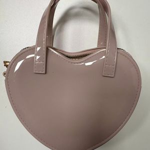 Bolso de Mano Portátil Impermeable de PVC con Forma de Corazón para Mujeres y Niñas Pequeñas, Bolso Cruzado Ligero y Duradero con Cierre de Cremallera - Product Image 4