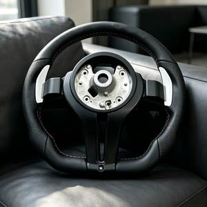 Volante Deportivo Ligero para <span class=keywords><strong>BMW</strong></span> F30 E90 M3 M5 E60 F31 F11 F36 F32 E92 E46 con Agarre Ergonómico y Cosido a Mano - Product Image 2