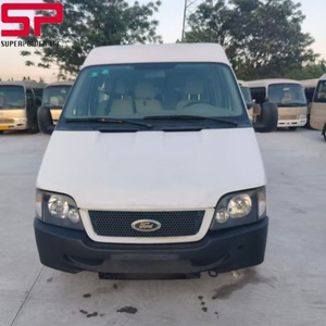 <span class=keywords><strong>Ford</strong></span> <span class=keywords><strong>Transit</strong></span> Classic Fabricado en Noviembre de 2013, <span class=keywords><strong>15</strong></span> Asientos, Vehículo No Comercial, Excelente Estado Usado - Product Image 2