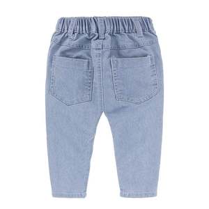 Ensemble 2 pièces pour bébé fille : Haut à volants épaules dénudées à manches longues et Jean en denim à motif floral rose – Tenue d'été pour enfants - Product Image 5