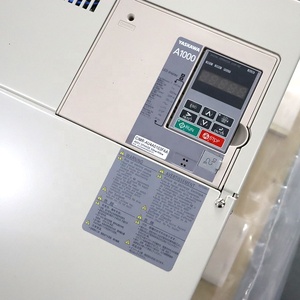 Inversor de Frecuencia Variable (VFD) Original Yaskawa CIMR-AU4A0103FAA Serie A1000, Convertidor de Frecuencia CA, en Stock - Product Image 3