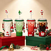 Vente en gros de divers coffrets cadeaux de Noël, de capuchons de pailles en silicone, de jouets en peluche et d'accessoires pour cordons.