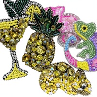 Patchs brodés faits main en forme de lézard et de tasse de jus d'ananas, ornés de perles et de strass en résine, thermocollants, en PVC, tissu, feutre, pour couture et vêtements